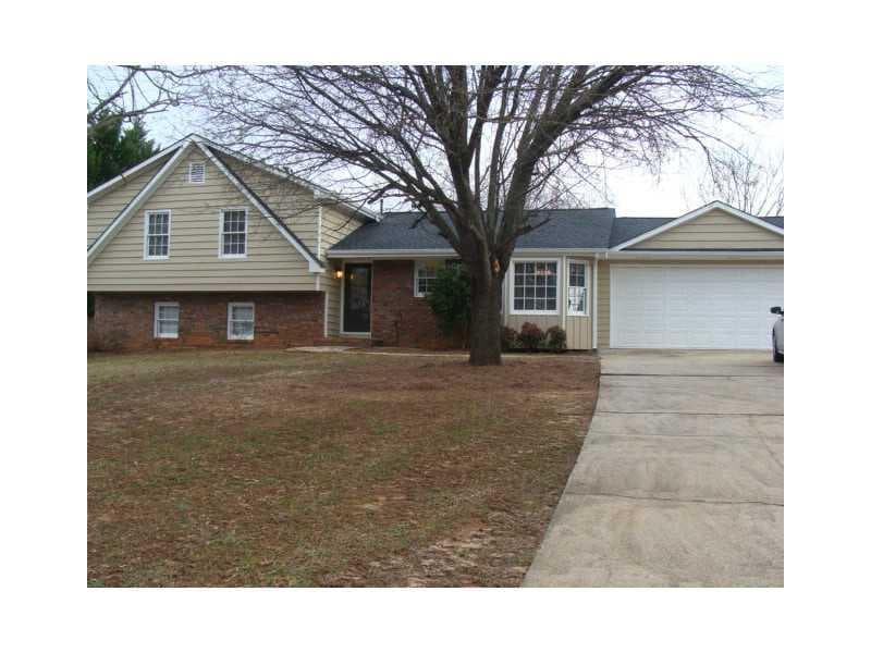 111 Fernwood Court, Alpharetta, GA 30004 — most recent listing photo