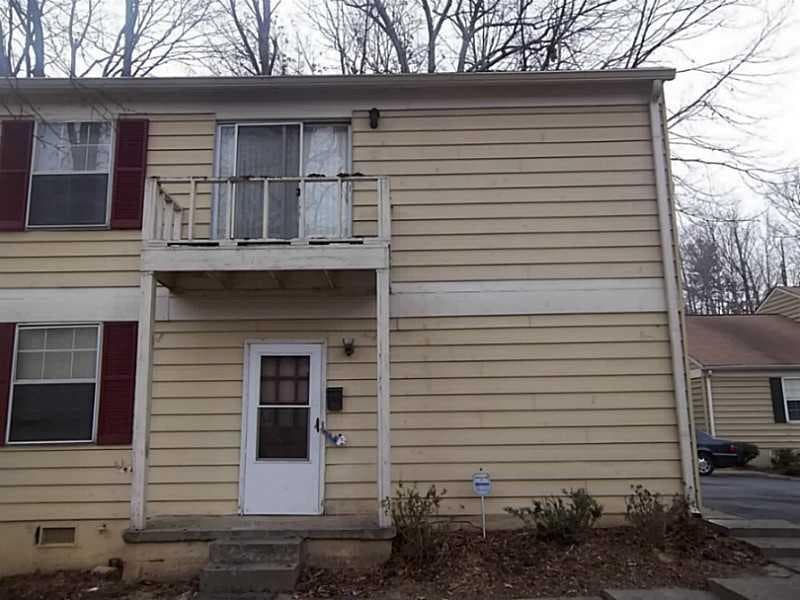 2 bedroom condominium sold at 1344 Surrey Lane 4, Marietta, GA 30008
