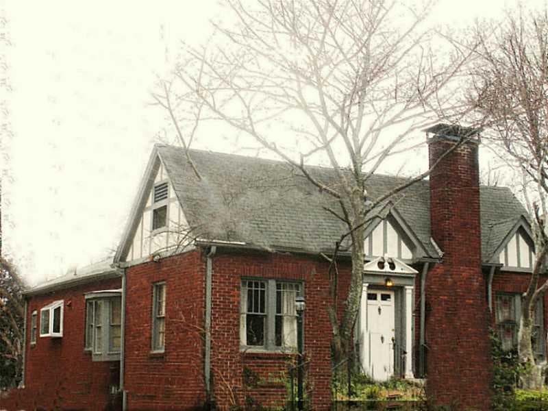 4 bedroom, 2,997 sq ft single family residence sold at 1025 Bellevue Drive, Atlanta, GA 30306