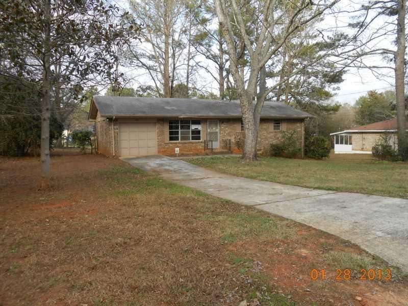 105 OXFORD Drive, Oxford, GA 30054 — most recent listing photo