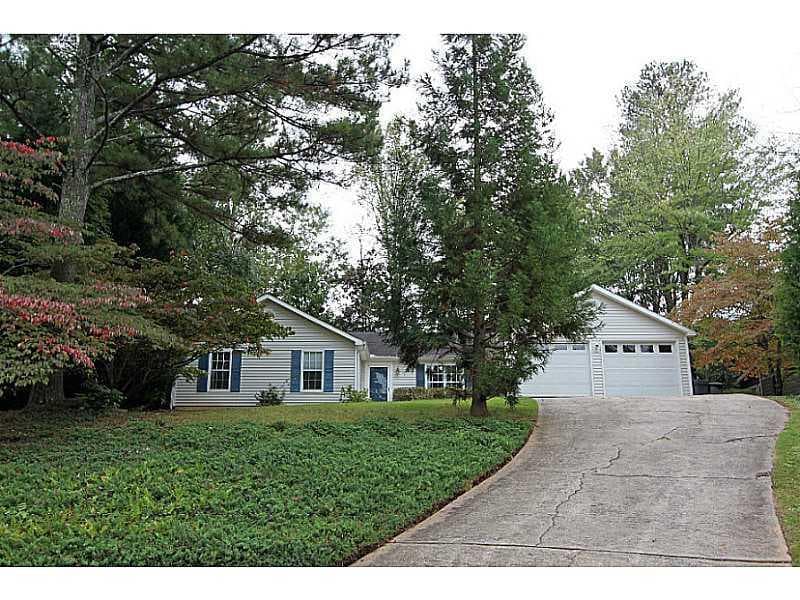 230 TYSON Circle, Roswell, GA 30076 — most recent listing photo