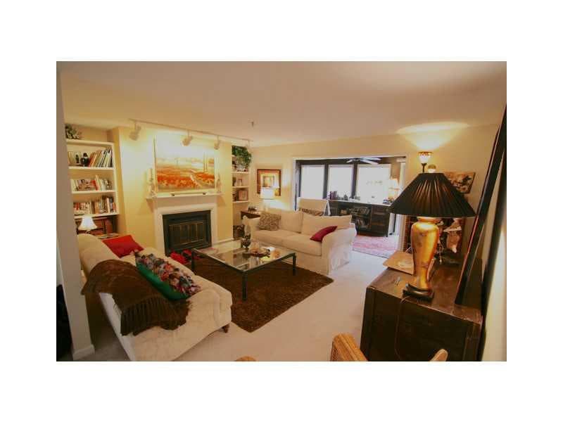 2 bedroom, 1,495 sq ft condominium sold at 1206 Riverview Drive 12, Marietta, GA 30067