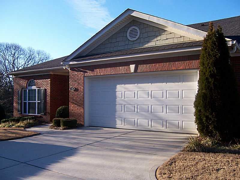 129 Holiday Road 66, Buford, GA 30519 — most recent listing photo