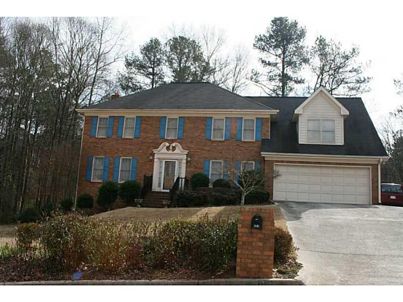 4 bedroom, 3,035 sq ft single family residence sold at 5010 Oak Tree Lane, Stone Mountain, GA 30087