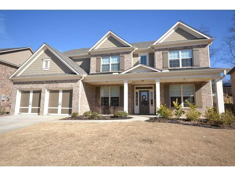 5 bedroom, 3,359 sq ft single family residence sold at 3231 LAKE McGINNIS Drive, Suwanee, GA 30024