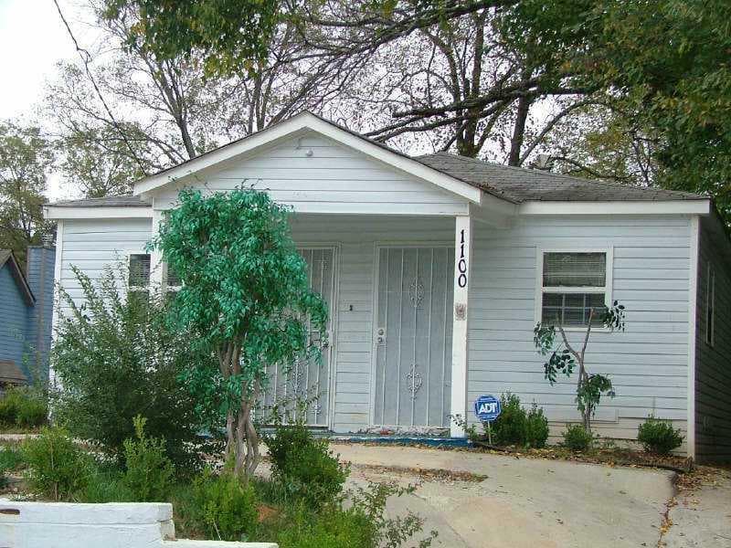5 bedroom, 1,750 sq ft single family residence sold at 1100 Ira Street, Atlanta, GA 30310