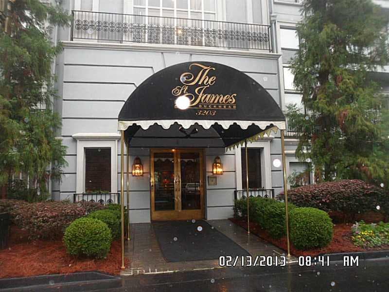 1 bedroom, 831 sq ft condominium sold at 3203 Lenox Road 14, Atlanta, GA 30324