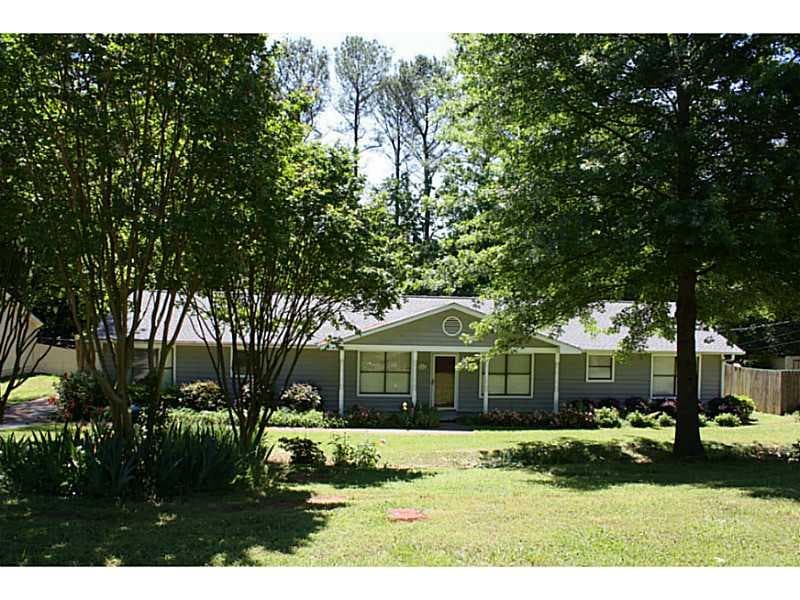 3 bedroom, 1,916 sq ft single family residence sold at 4535 Keith Drive, Lilburn, GA 30047