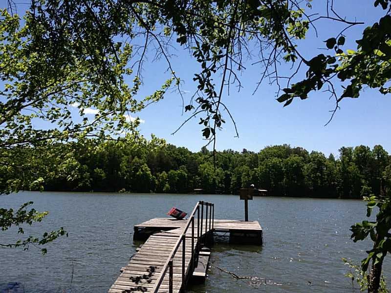 2 bedroom, 2,000 sq ft single family residence sold at 626 Shore Drive, Dahlonega, GA 30533