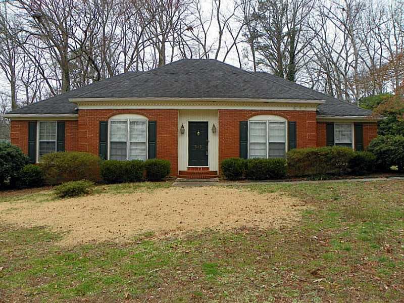 545 Bruce Way, Lilburn, GA 30047 — most recent listing photo