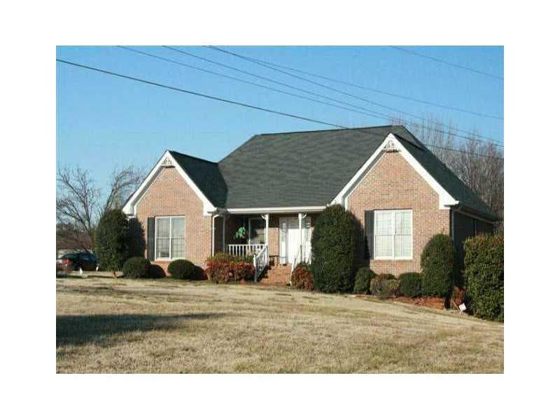 3 bedroom single family residence sold at 886 AUBURN Road, Dacula, GA 30019