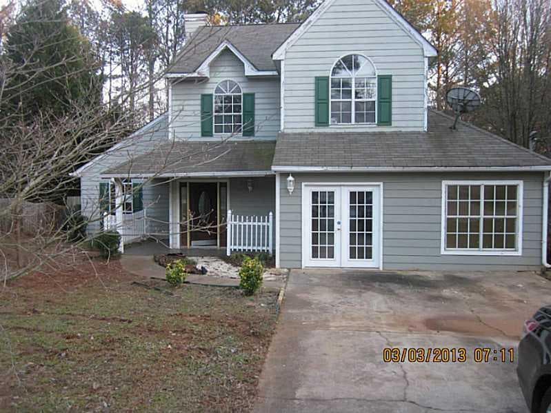 3 bedroom, 1,952 sq ft single family residence sold at 1960 Rocky Mill Lane, Lawrenceville, GA 30044