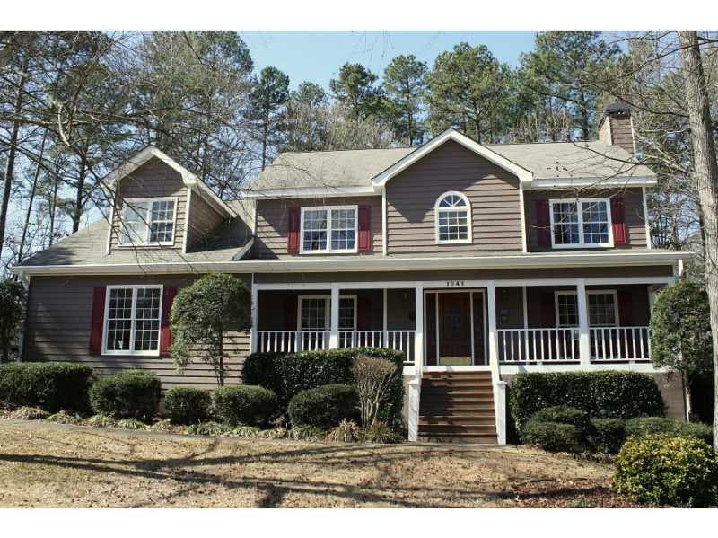 4 bedroom, 2,745 sq ft single family residence sold at 1041 Winnbrook Drive, Dacula, GA 30019