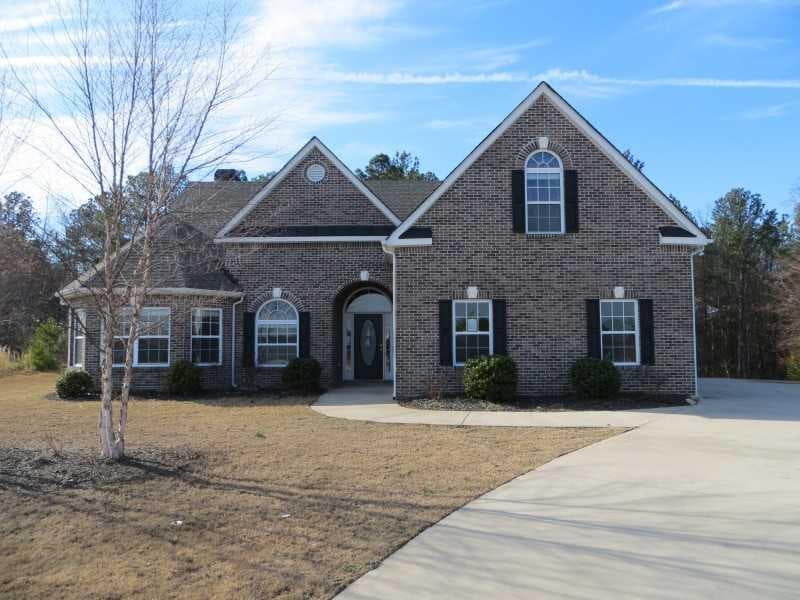 552 GEORGIA Circle, Loganville, GA 30052 — most recent listing photo