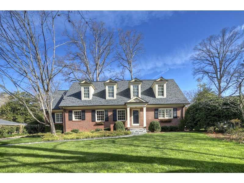 4 bedroom, 3,000 sq ft single family residence sold at 41 Karland Drive, Atlanta, GA 30305