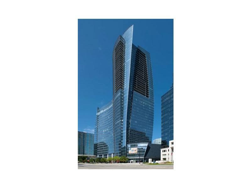 2 bedroom condominium sold at 3344 Peachtree Road 3103, Atlanta, GA 30326