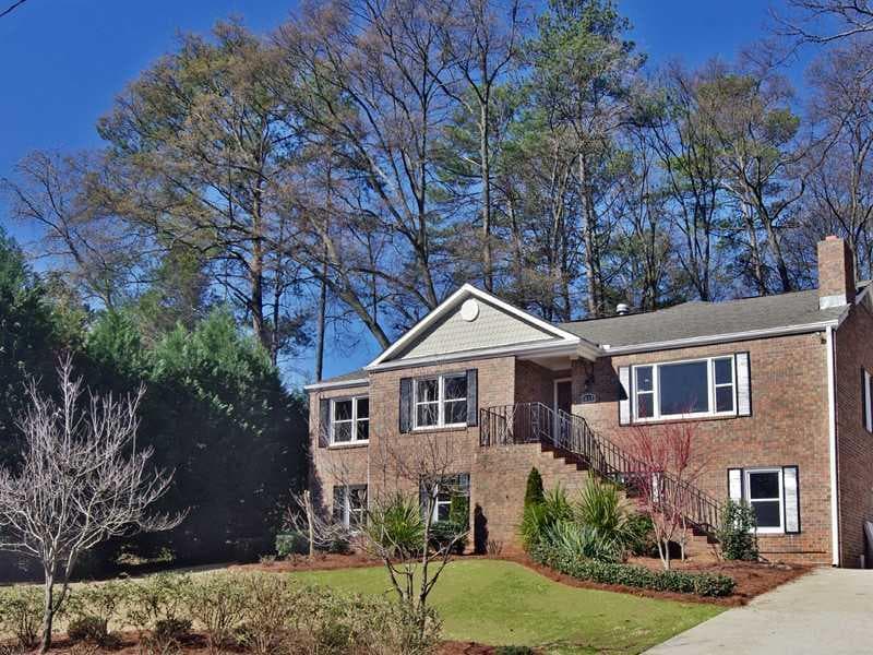 5 bedroom, 2,348 sq ft single family residence sold at 1642 Loring Drive, Atlanta, GA 30309