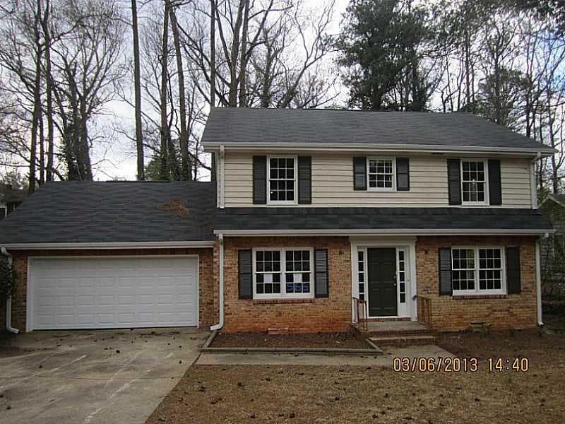566 Ridge Avenue, Stone Mountain, GA 30083 — most recent listing photo