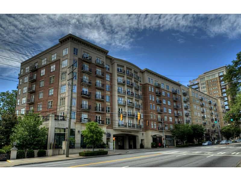 2 bedroom, 1,309 sq ft condominium sold at 2277 Peachtree Road 506, Atlanta, GA 30309