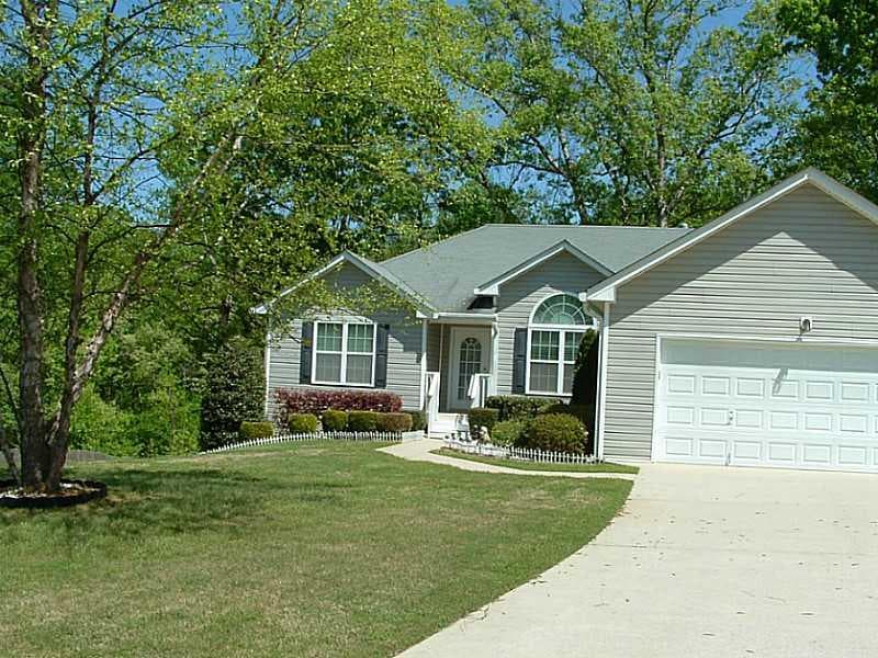 3 bedroom, 1,554 sq ft single family residence sold at 104 Legend Creek Drive, Canton, GA 30114