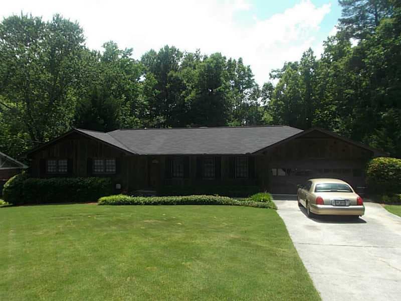 3 bedroom single family residence sold at 3089 LARKSPUR Circle, Snellville, GA 30078