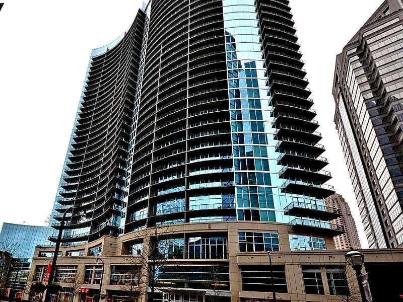 2 bedroom, 1,213 sq ft condominium sold at 1080 Peachtree Road 1304, Atlanta, GA 30309