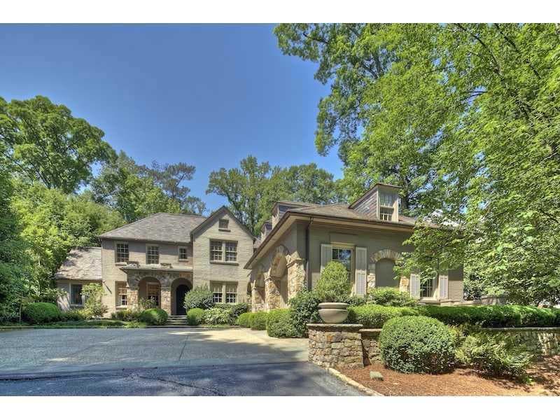 5 bedroom single family residence sold at 2522 Habersham Road, Atlanta, GA 30305