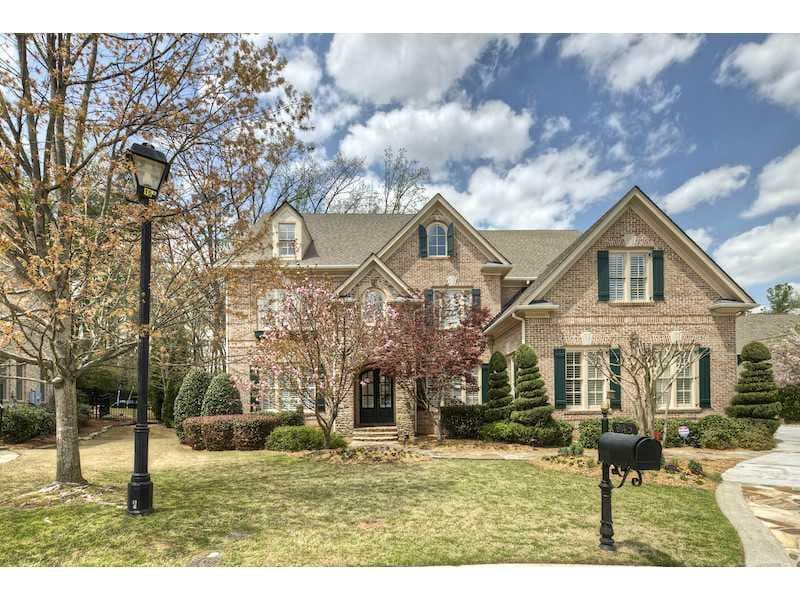945 Glengate Place, Sandy Springs, GA 30328 — most recent listing photo