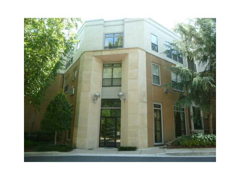 2 bedroom, 1,077 sq ft condominium sold at 821 Ralph McGill Boulevard 2117, Atlanta, GA 30306