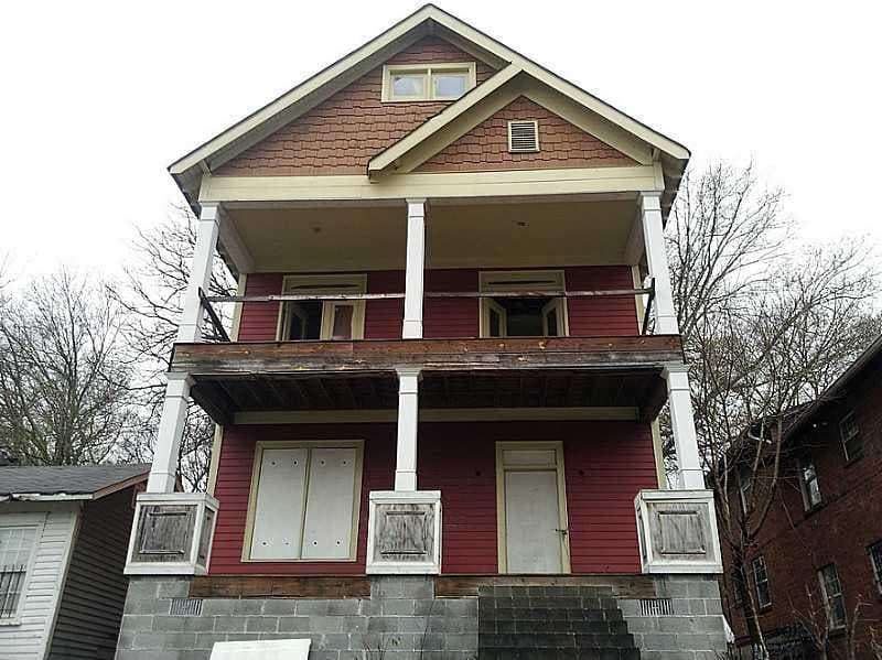 4 bedroom, 2,240 sq ft single family residence sold at 560 Joseph E Lowery Boulevard, Atlanta, GA 30314