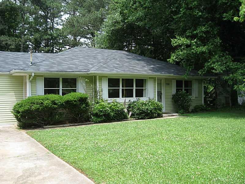2990 Hollywood Drive, Decatur, GA 30033 — most recent listing photo
