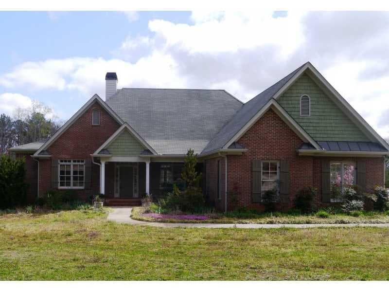 5810 Wills Wood Circle, Cumming, GA 30040 — most recent listing photo