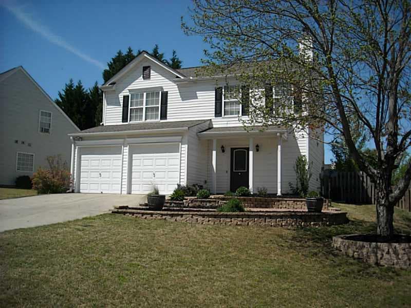 3 bedroom, 1,650 sq ft single family residence sold at 537 Ives Circle, Lilburn, GA 30047
