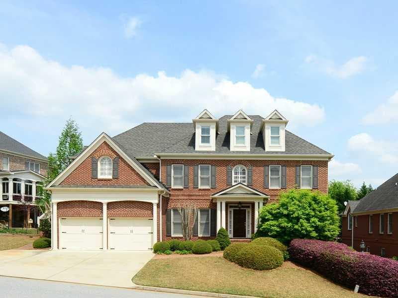 5 bedroom, 3,697 sq ft single family residence sold at 1219 Bluffhaven Way, Atlanta, GA 30319