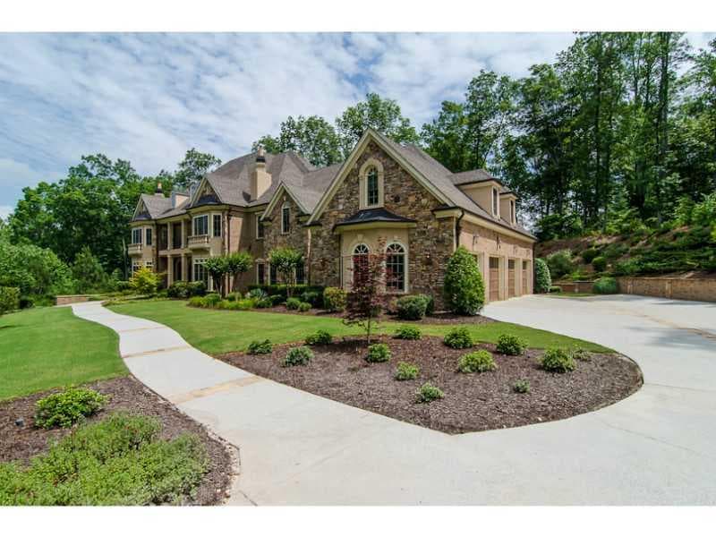 190 Allmond Lane, Alpharetta, GA 30004 — most recent listing photo