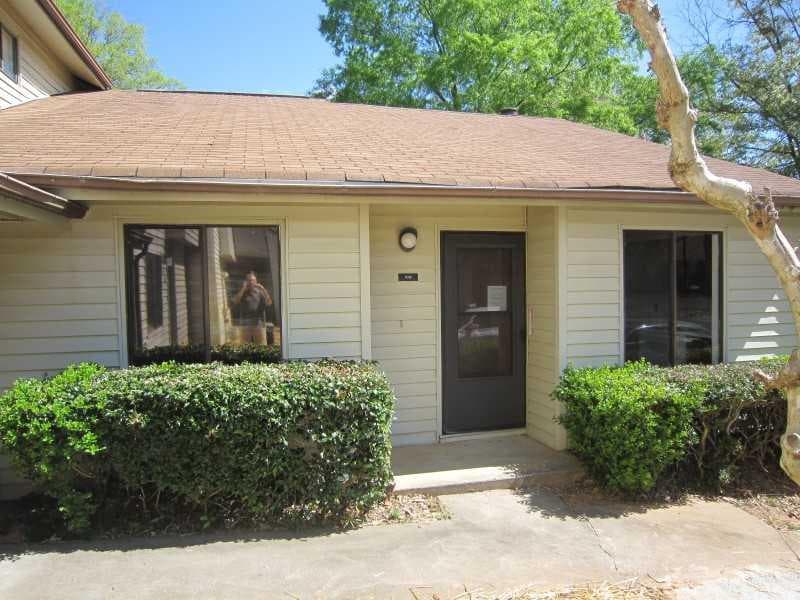 2 bedroom, 1,071 sq ft condominium sold at 1040 Country Court 8, Lawrenceville, GA 30044