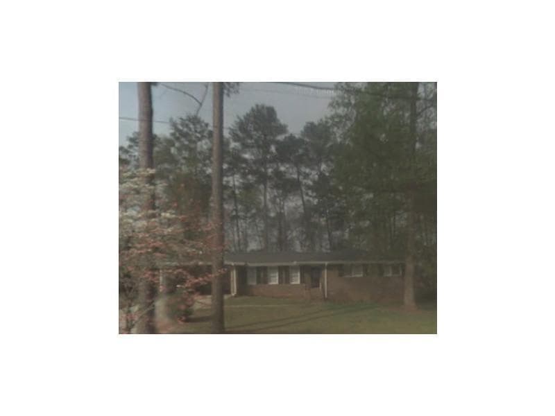 1063 Lanford Circle, Lilburn, GA 30047 — most recent listing photo