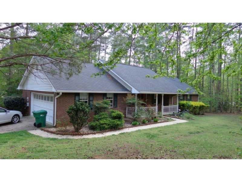 523 Honeysuckle Lane, Palmetto, GA 30268 — most recent listing photo