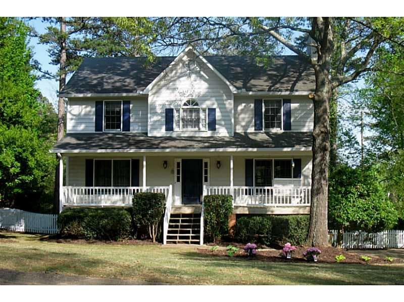 3 bedroom, 2,056 sq ft single family residence sold at 1911 FALCON WOOD Drive, Marietta, GA 30066
