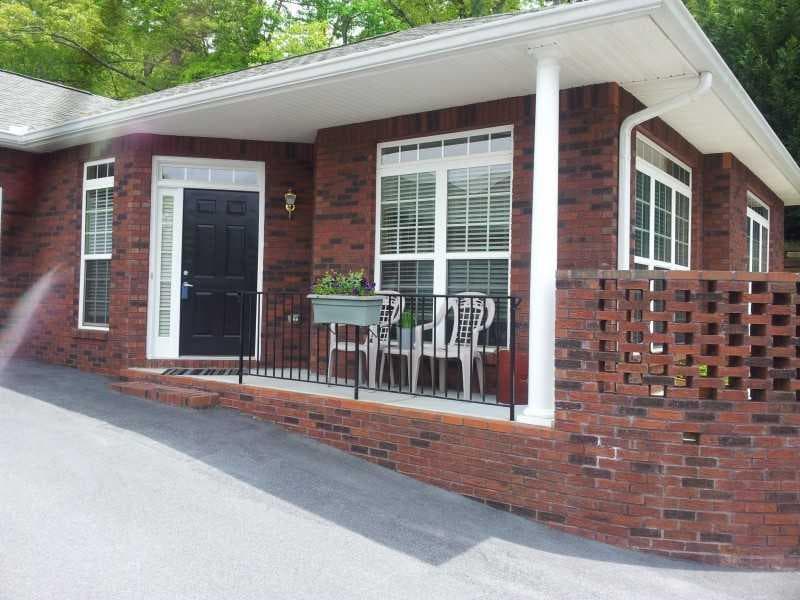 2 bedroom, 1,354 sq ft condominium sold at 4238 Pond View Way 49, Oakwood, GA 30566