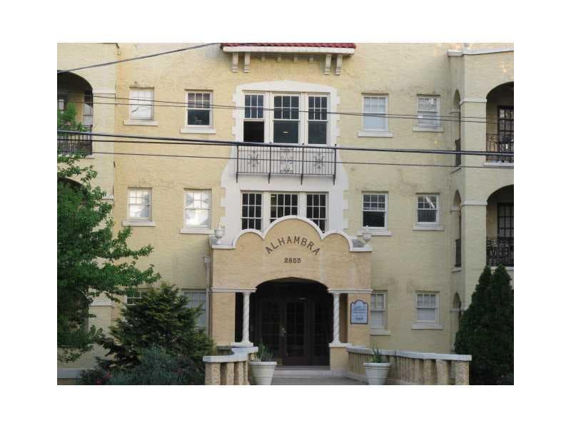 1 bedroom, 586 sq ft condominium sold at 2855 Peachtree Road 207, Atlanta, GA 30305