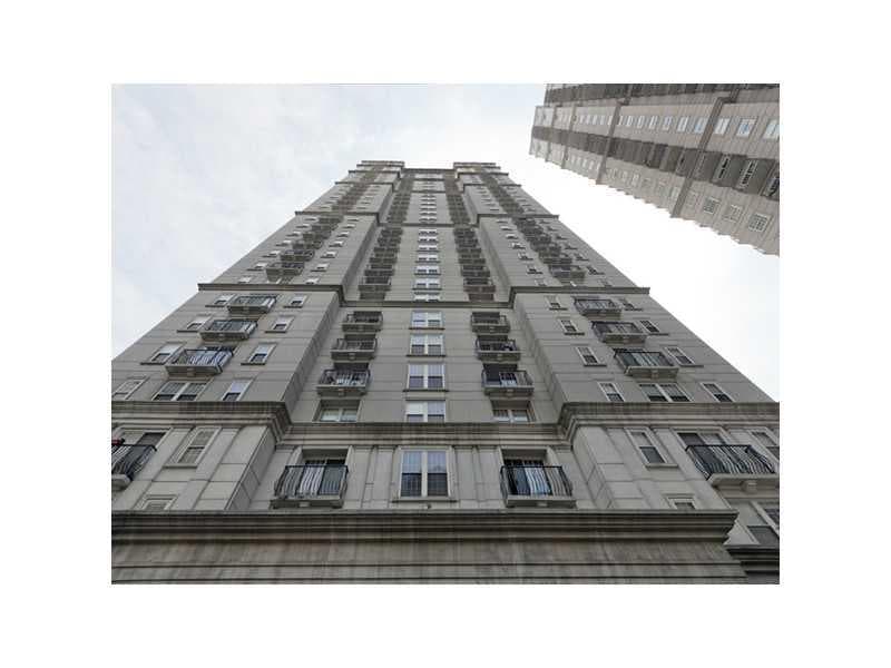 2 bedroom, 1,103 sq ft condominium sold at 199 14th Street 705, Atlanta, GA 30309