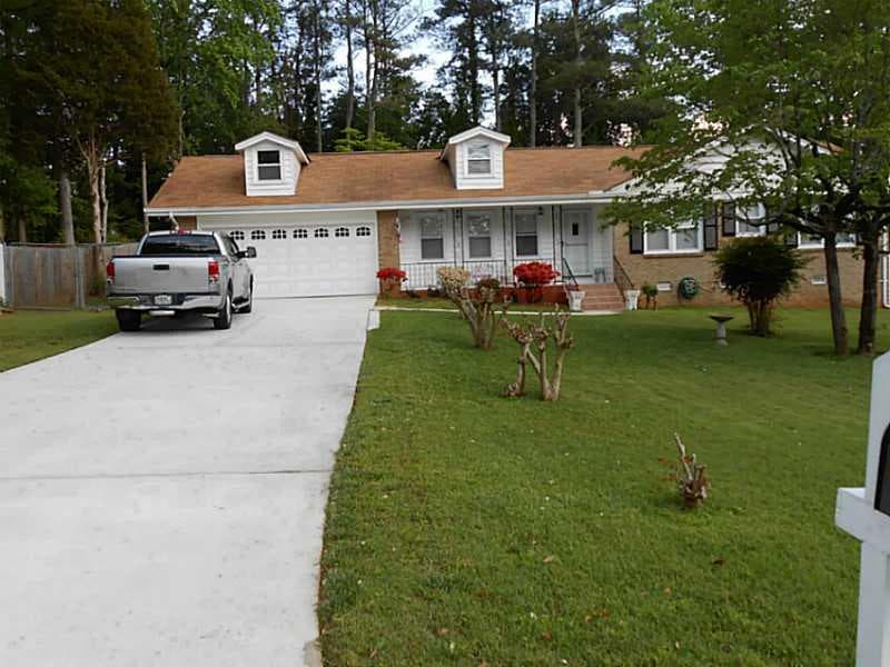 2866 Manor Court, Snellville, GA 30078 — most recent listing photo