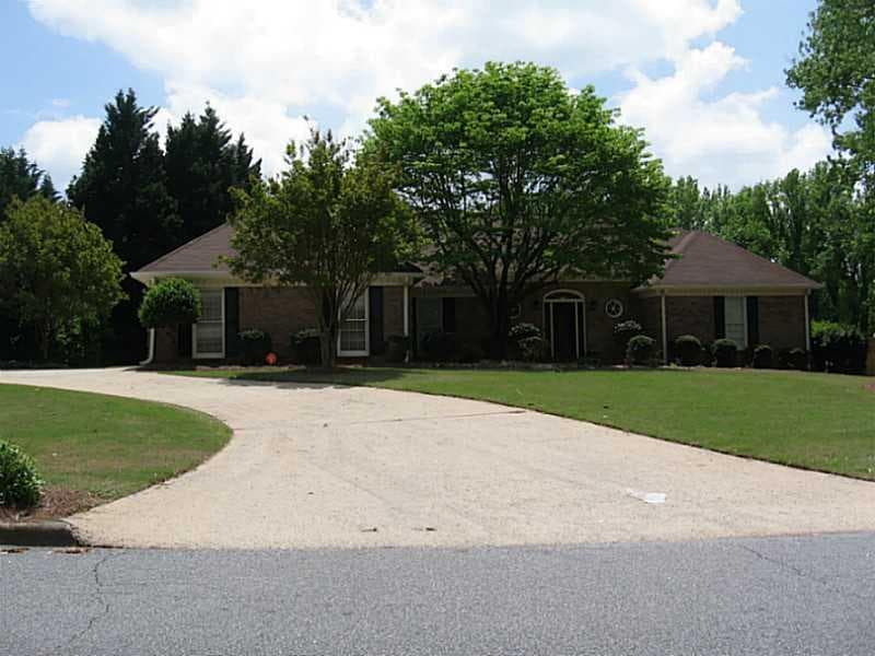 190 Saddle Lake Drive, Roswell, GA 30076 — most recent listing photo