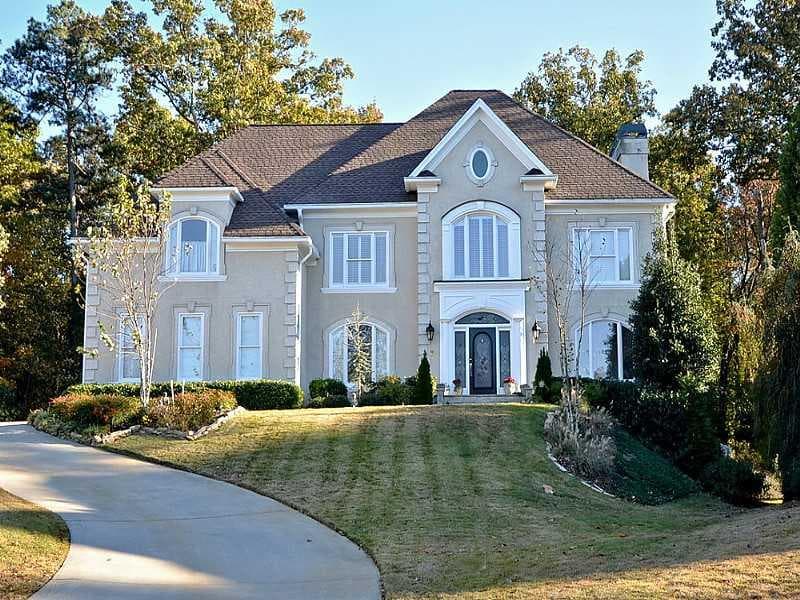 5 bedroom, 5,083 sq ft single family residence sold at 1395 Woodland Lake Drive, Snellville, GA 30078