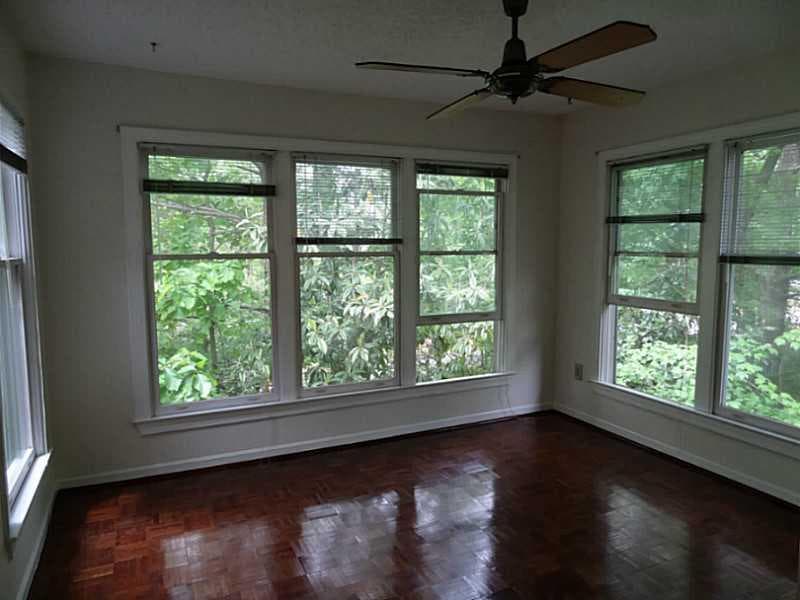1 bedroom, 1,128 sq ft condominium sold at 205 Abingdon Way 205, Atlanta, GA 30328