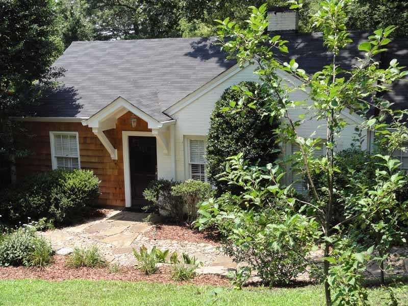 2 bedroom, 1,790 sq ft single family residence sold at 565 Hascall Road, Atlanta, GA 30309