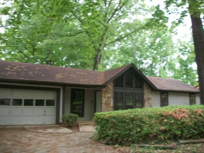 3 bedroom, 1,737 sq ft single family residence sold at 655 Garden Grove Drive, Lawrenceville, GA 30044