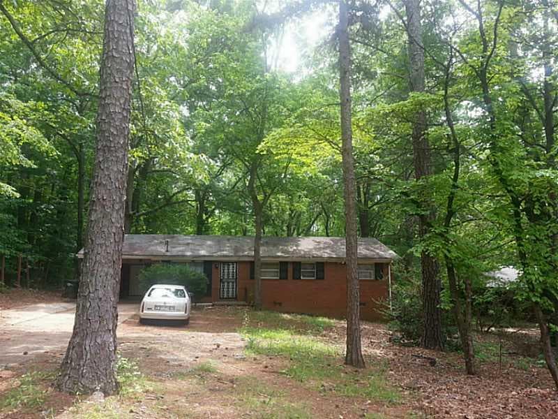 2 bedroom, 1,100 sq ft single family residence sold at 2598 SW Butner Road, Atlanta, GA 30331