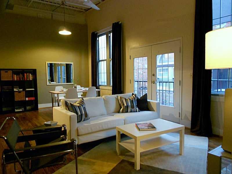 2 bedroom, 1,223 sq ft condominium sold at 267 Peters Street 208, Atlanta, GA 30313